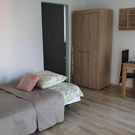 Gm Apartament Szczecin Pomorzany エクステリア 写真